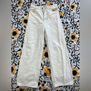 Levi’s high loose white jeans